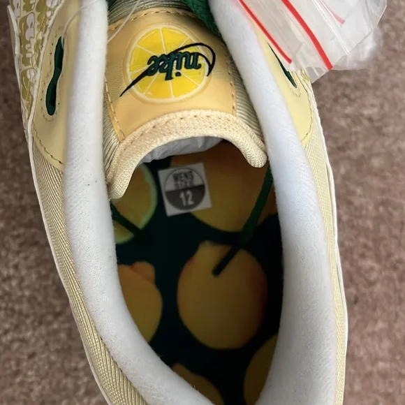 COPY - COPY - nike air max lemonade size 12 - Picture 4 of 6